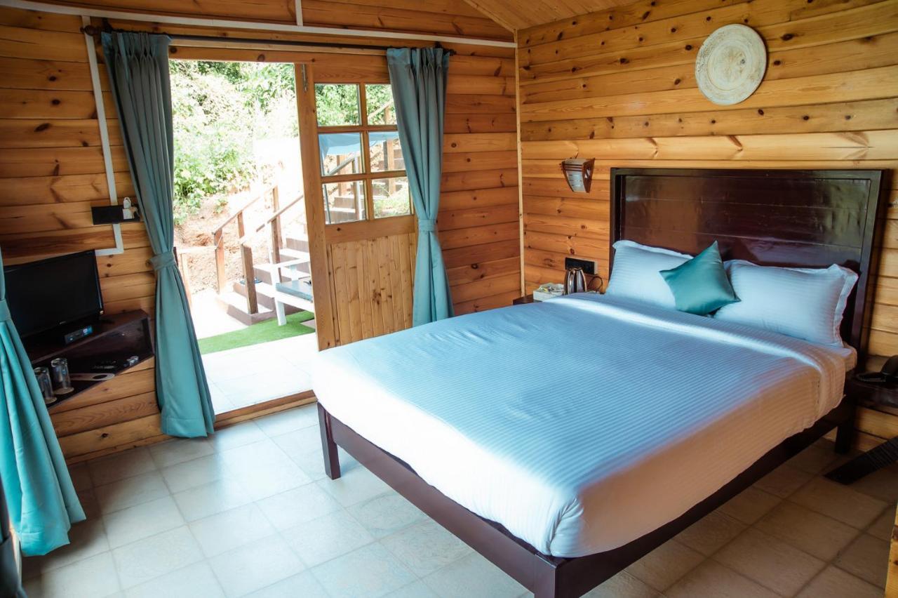 Aria Beach Resort Vagator Ngoại thất bức ảnh
