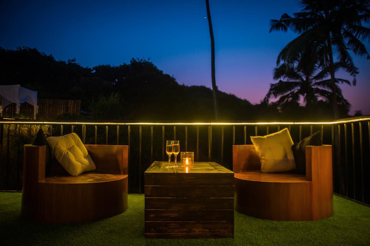 Aria Beach Resort Vagator Ngoại thất bức ảnh