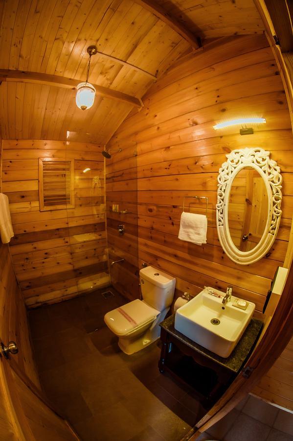 Aria Beach Resort Vagator Ngoại thất bức ảnh