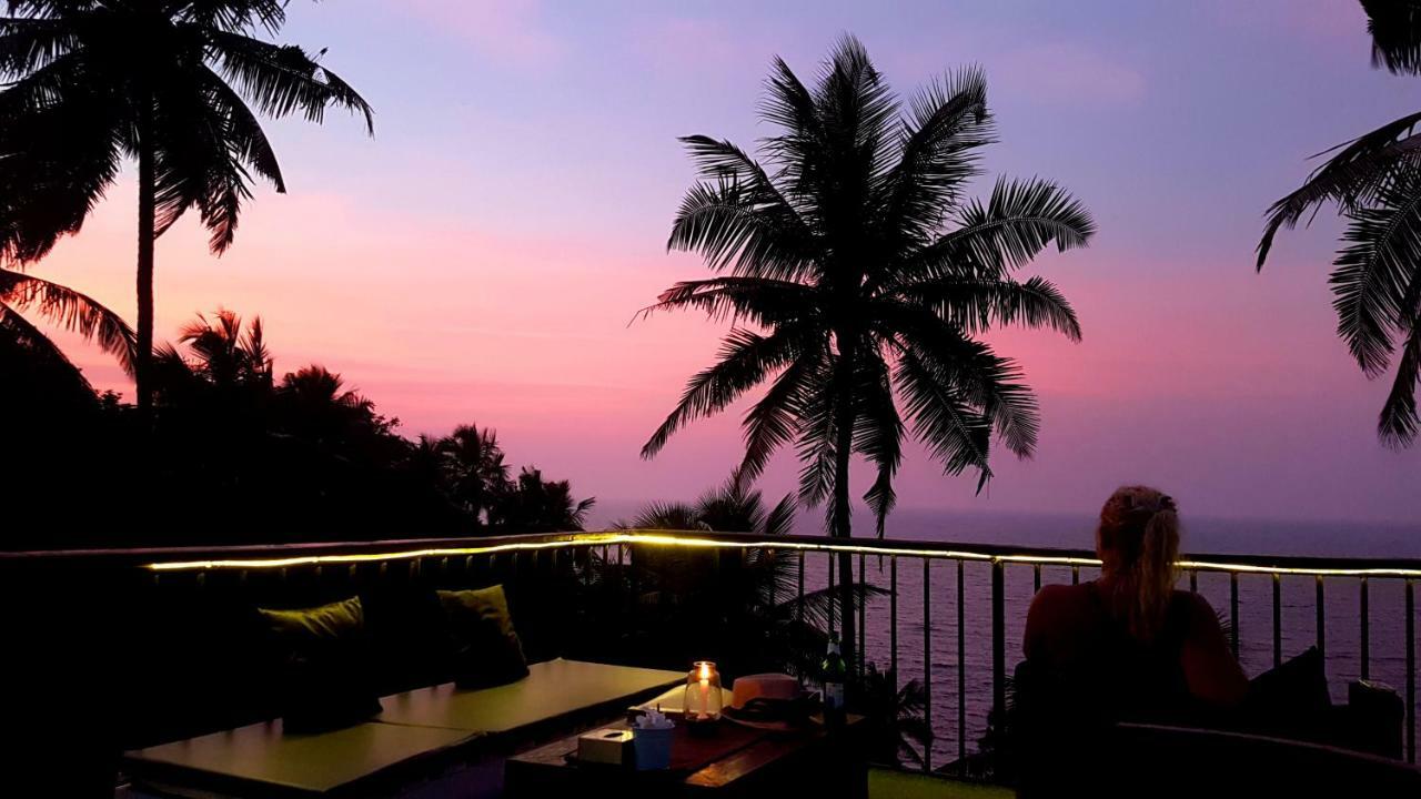 Aria Beach Resort Vagator Ngoại thất bức ảnh